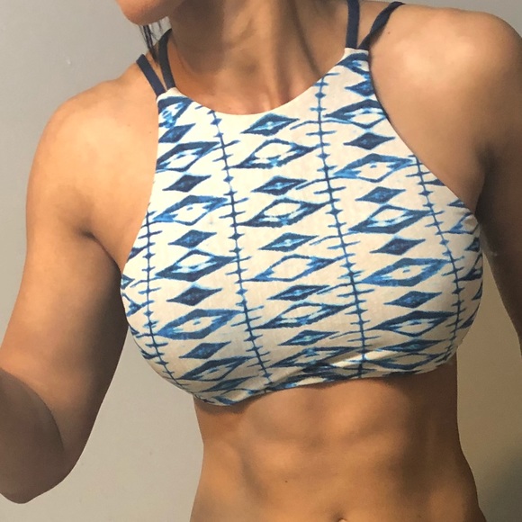 COPY - Frankie’s bikinis strappy top - Picture 3 of 6